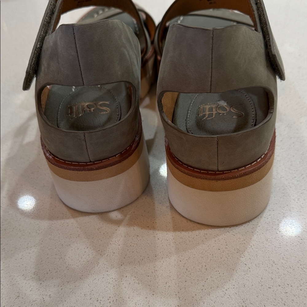 Sofft Women's Strappy Sandals Size 9 1/2 - Picture 5 of 14